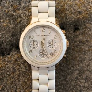 Michael Kors MK5145 Ladies White/Gold Watch